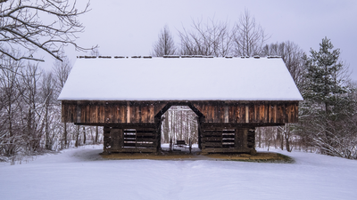 snow in cades cove