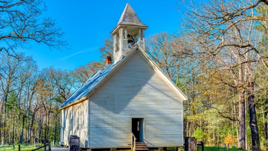 Everything You Need to Know About the Cades Cove Primitive Baptist Church